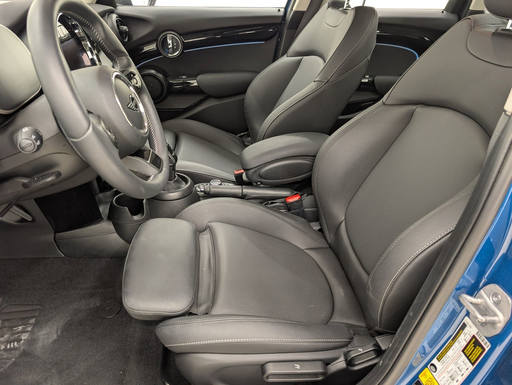 Used 2023 MINI Cooper S image 5