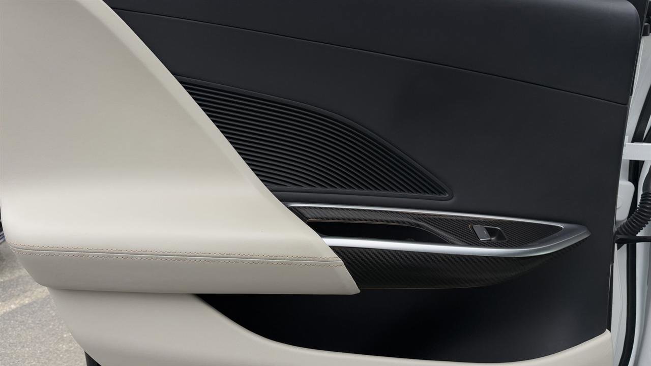 Used 2023 Lucid Air Grand Touring image 16