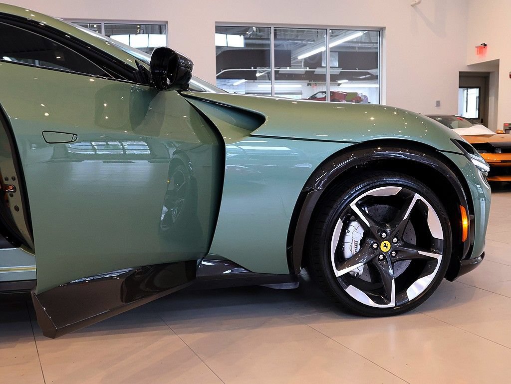 Certified 2024 Ferrari Purosangue AWD/4WD image 91