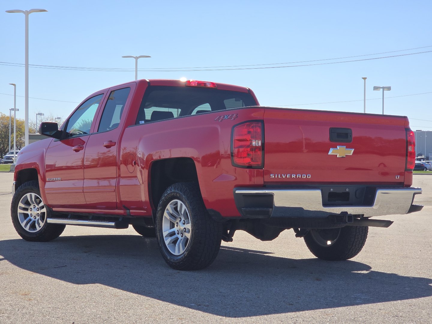 Used 2018 Chevrolet Silverado 1500 LT w/ All Star Edition AWD/4WD image 16