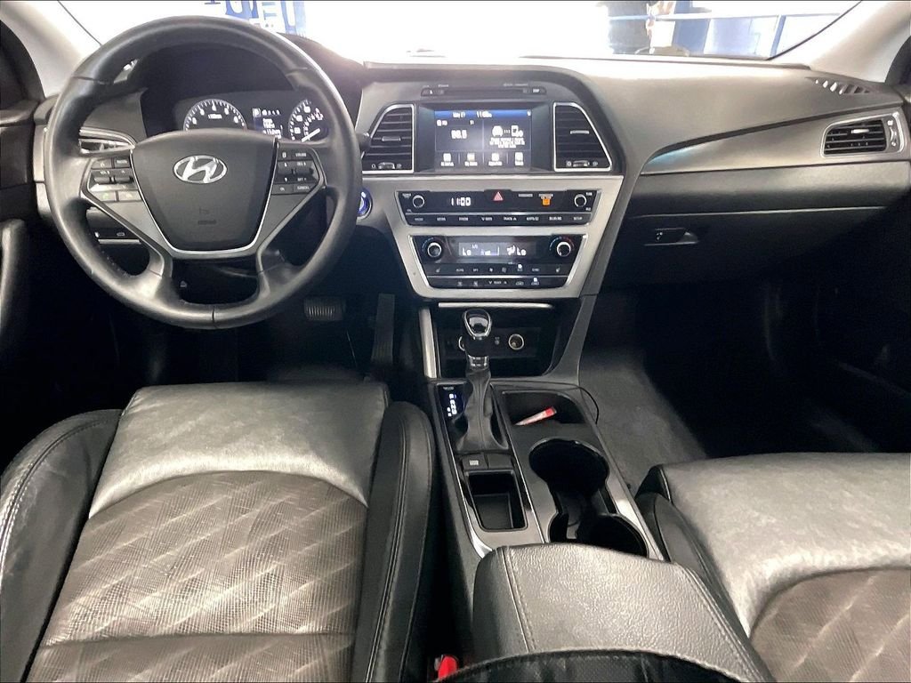 Used 2016 Hyundai Sonata Sport w/ Option Group 02 FWD image 21
