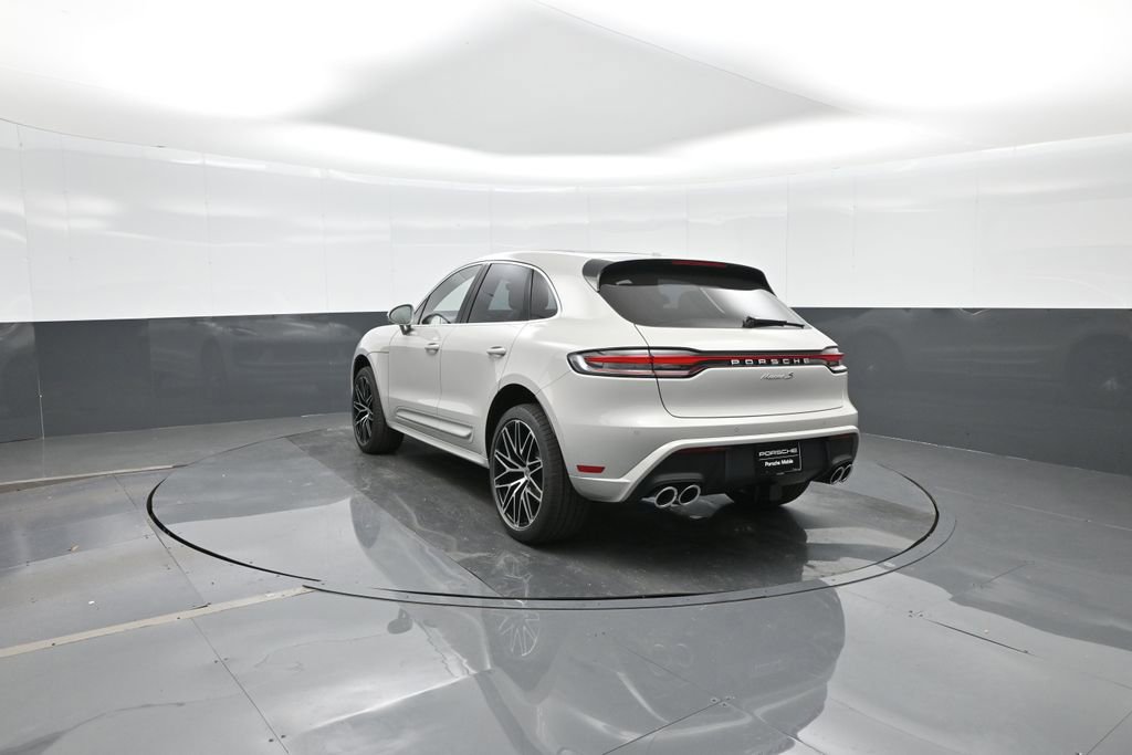 New 2026 Porsche Macan S image 3