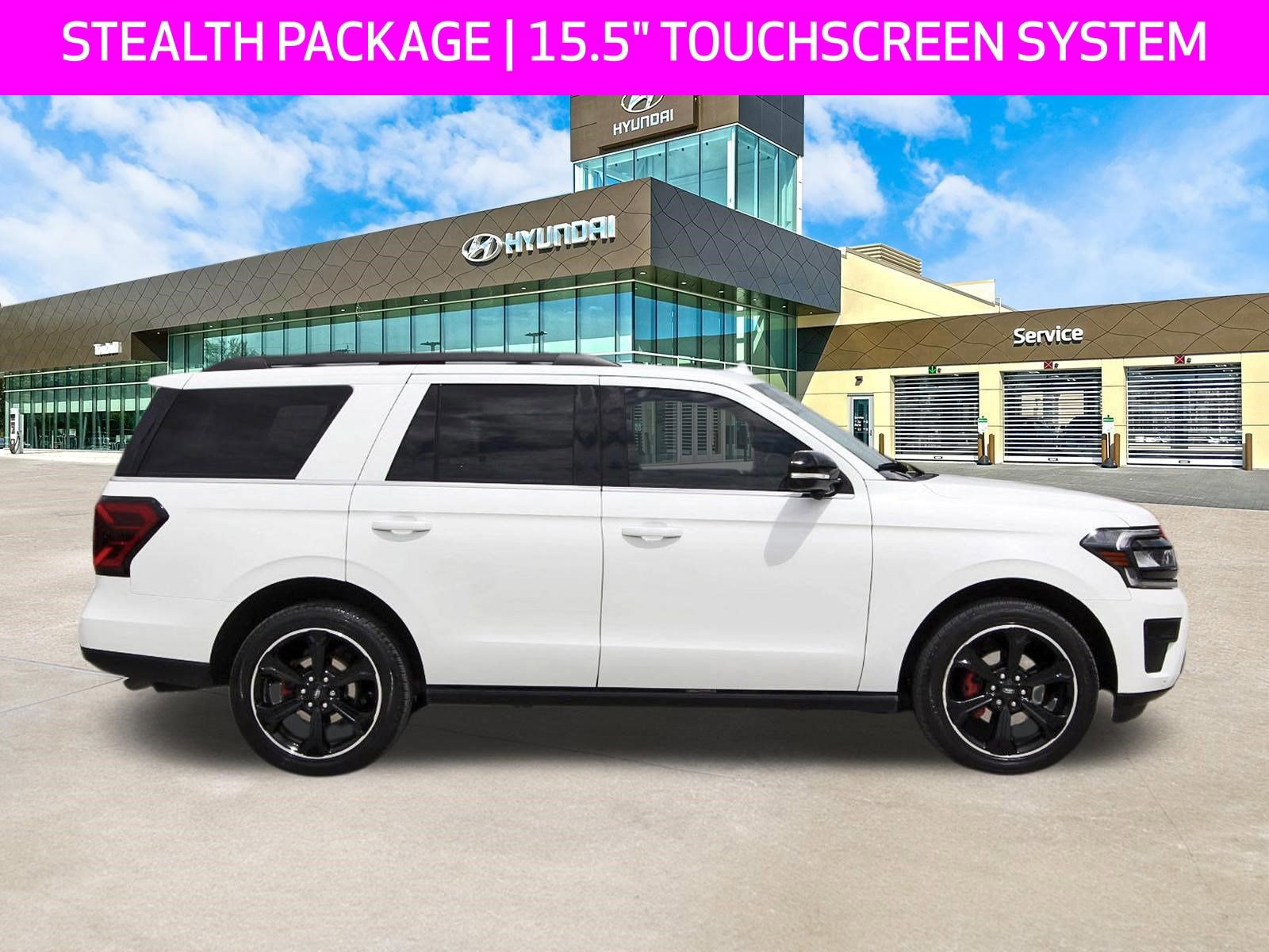 Used 2023 Ford Expedition Limited image 4