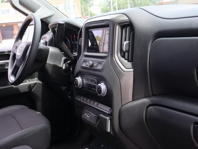 New 2026 GMC Sierra 1500 Pro w/ Graphite Edition AWD/4WD image 9