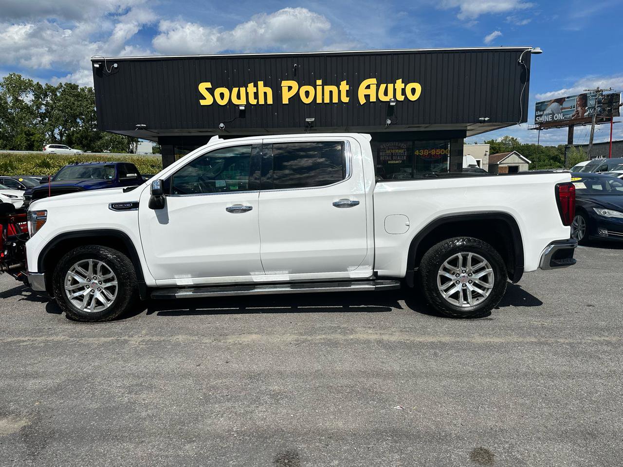 Used 2019 GMC Sierra 1500 SLT w/ SLT Premium Plus Package AWD/4WD image 10