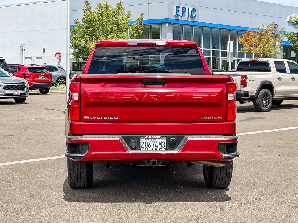 Used 2022 Chevrolet Silverado 1500 Custom RWD image 3