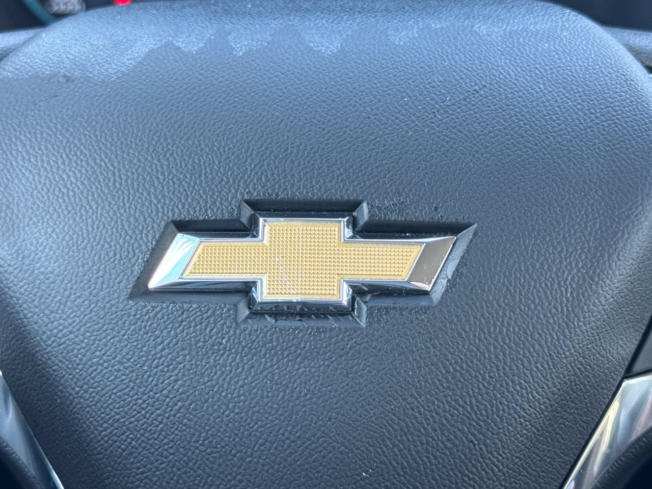Used 2020 Chevrolet Equinox LS AWD/4WD image 28