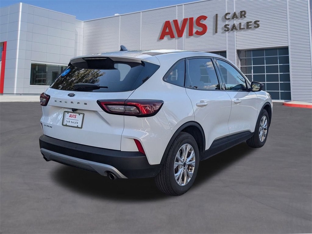 Used 2025 Ford Escape Active image 6