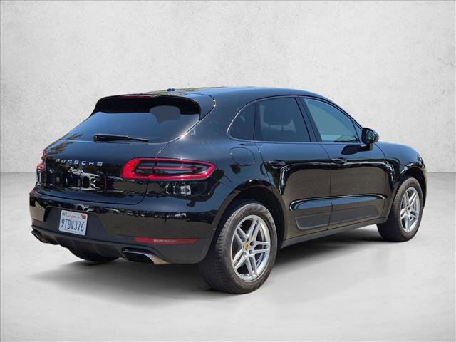 Used 2018 Porsche Macan AWD/4WD image 5