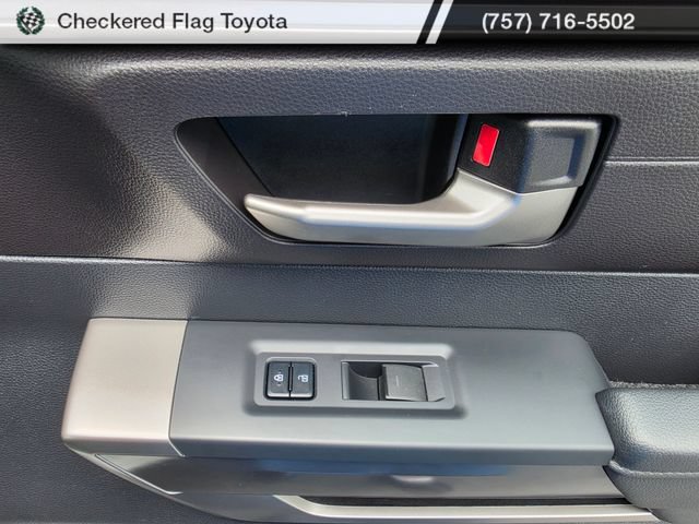 Used 2022 Toyota Tundra SR5 w/ SR5 Convenience Package AWD/4WD image 44