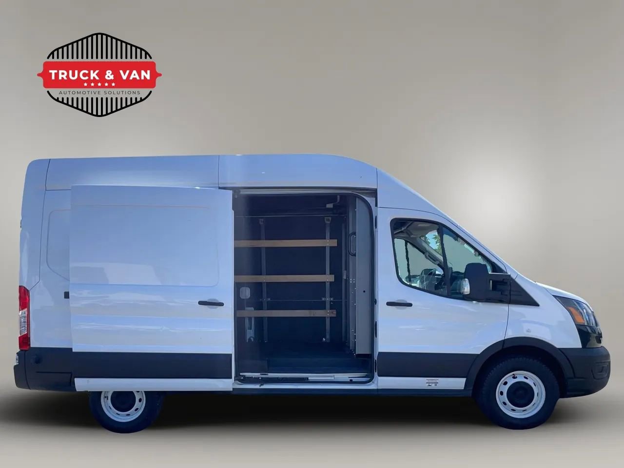 Used 2022 Ford E-Transit 148 High Roof w/ Load Area Protection Package RWD image 42