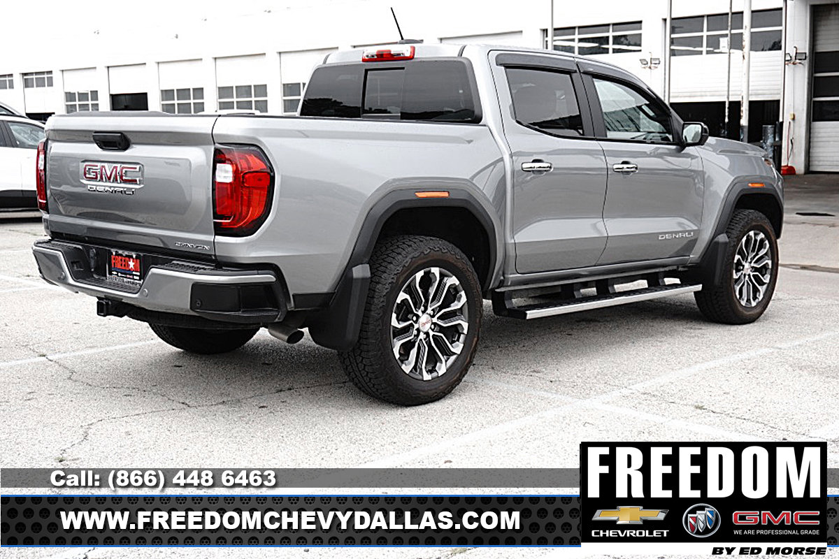 Used 2025 GMC Canyon Denali AWD/4WD image 6