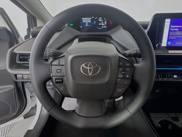 New 2026 Toyota Prius Plug-In Hybrid FWD image 15