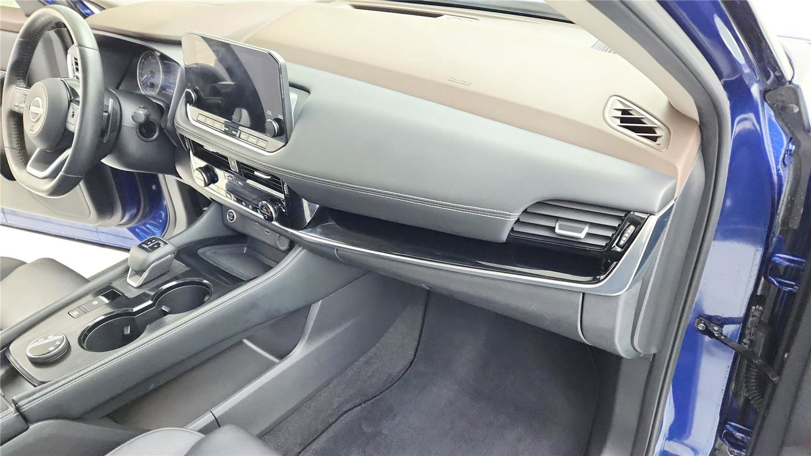 Used 2023 Nissan Rogue SL w/ SL Premium Package AWD/4WD image 23