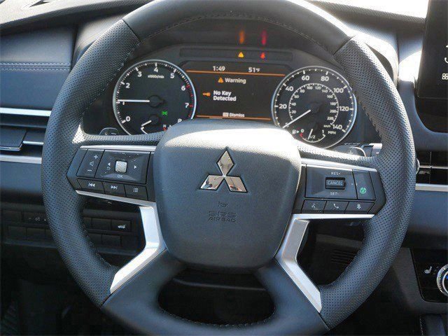 New 2026 Mitsubishi Outlander AWD image 8