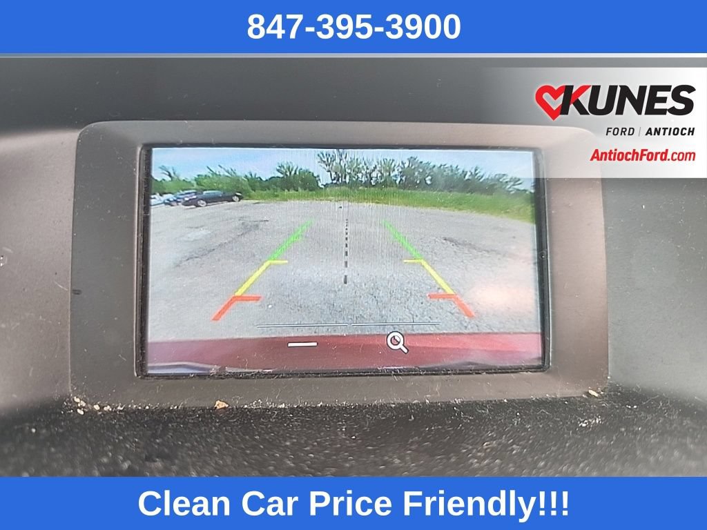 Certified 2018 Ford Focus SE w/ SE Appearance Package FWD image 10