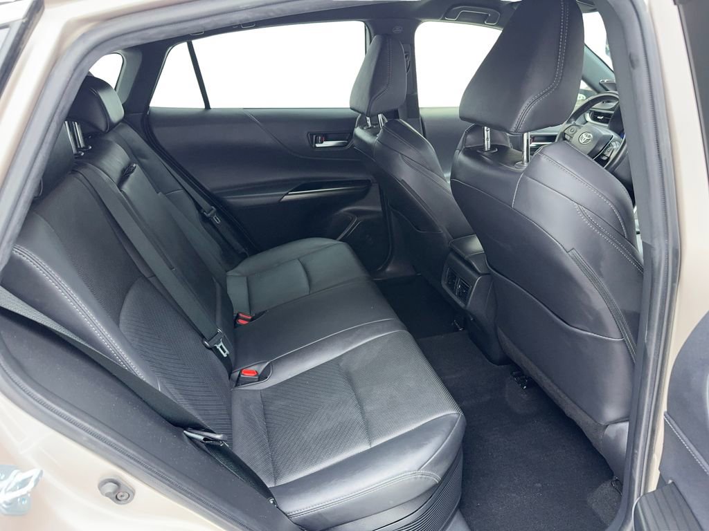 Used 2021 Toyota Venza XLE w/ Softex Package image 28