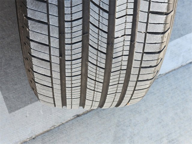 Used 2022 Jeep Grand Cherokee L Limited image 12