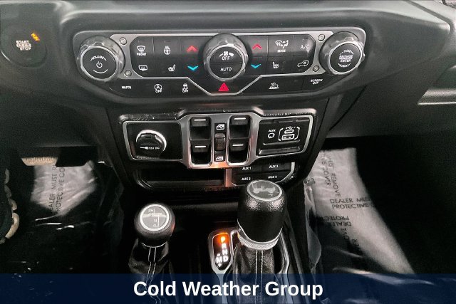 Used 2023 Jeep Wrangler Unlimited Sahara w/ Cold Weather Group AWD/4WD image 22