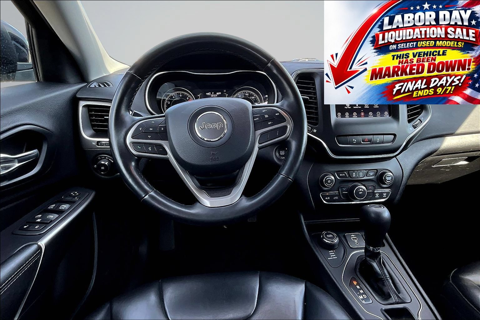 Used 2021 Jeep Cherokee Latitude Plus AWD/4WD image 9