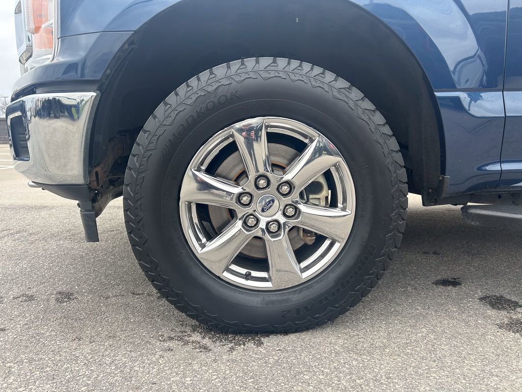 Certified 2018 Ford F150 XLT w/ Equipment Group 302A Luxury image 32