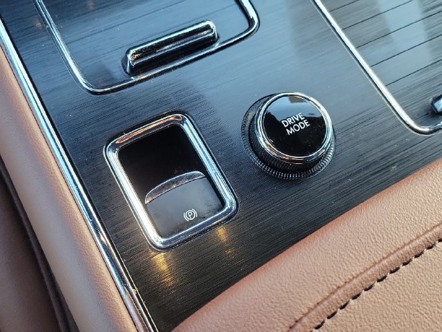Certified 2025 Lincoln Aviator Reserve w/ Luxury Package RWD image 30