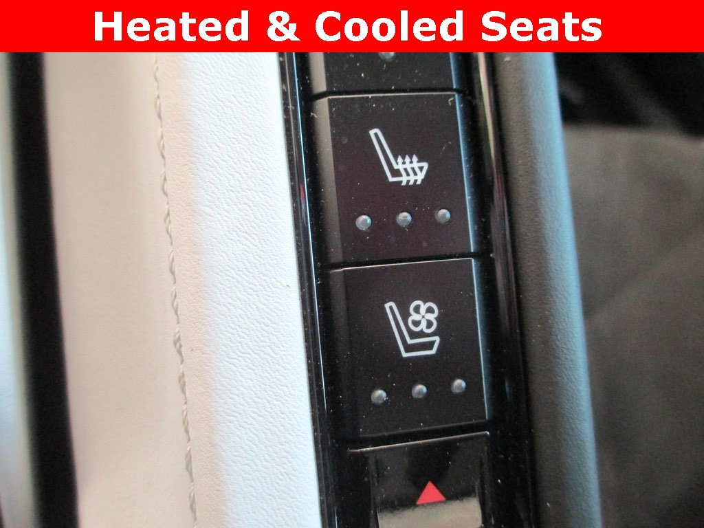 Certified 2022 Chevrolet Corvette Stingray Premium Conv w/ Z51 Performance Package image 14