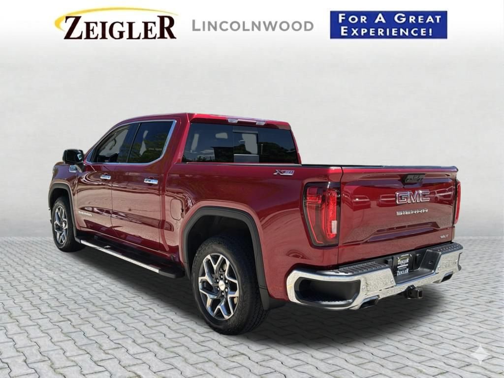 Used 2023 GMC Sierra 1500 SLT w/ SLT Premium Plus Package AWD/4WD image 4