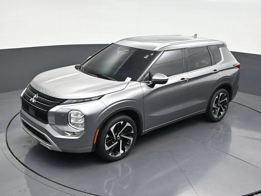 Used 2022 Mitsubishi Outlander SEL AWD/4WD image 14