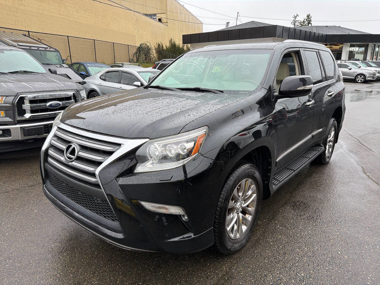 Used 2014 Lexus GX 460 w/ Premium Package image 1