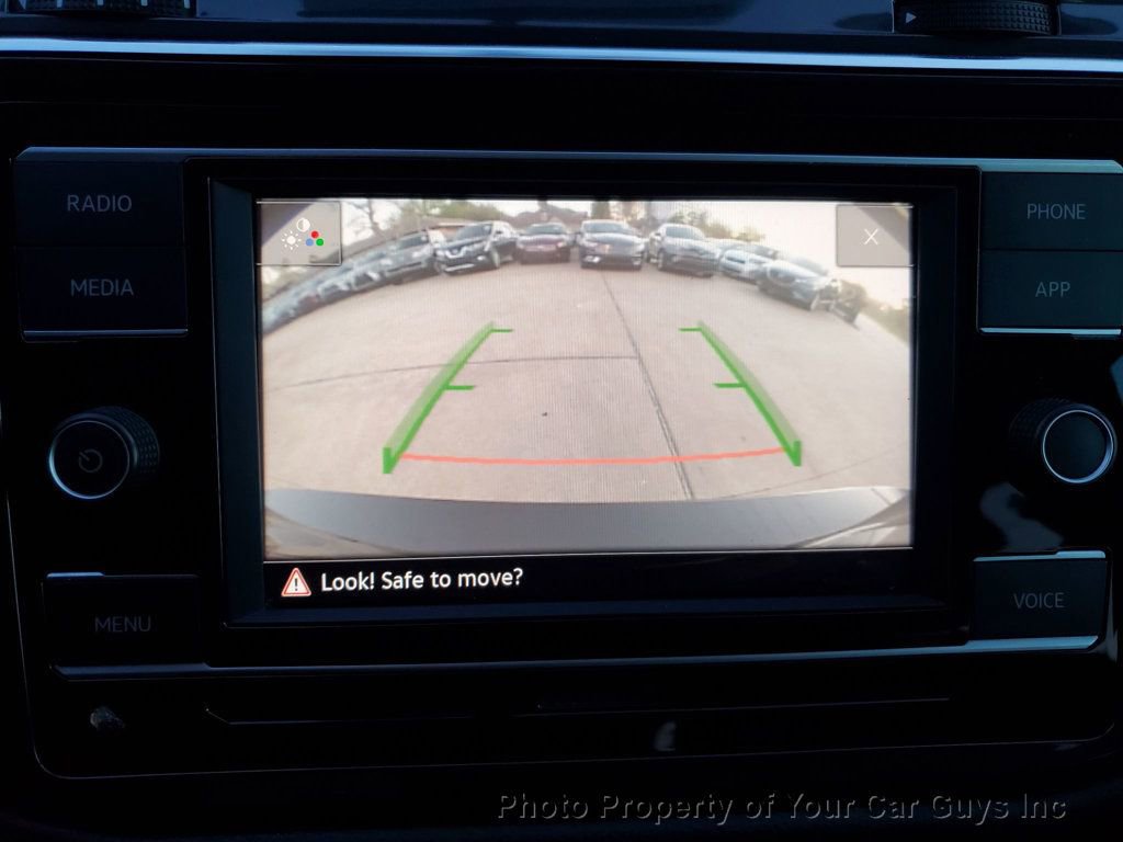 Used 2021 Volkswagen Tiguan S FWD image 19