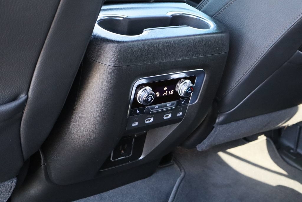 Certified 2021 GMC Yukon XL Denali w/ LPO, Illumination Package AWD/4WD image 26