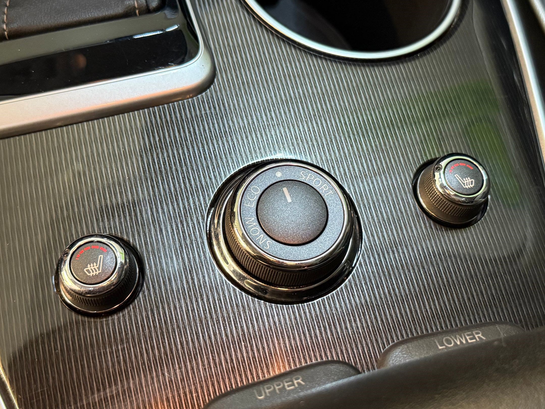 Used 2019 INFINITI QX60 Pure image 16