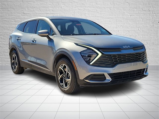 Used 2024 Kia Sportage LX image 6