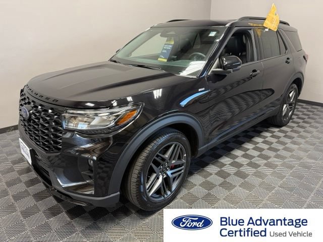 Used 2025 Ford Explorer ST-Line w/ Premium Package