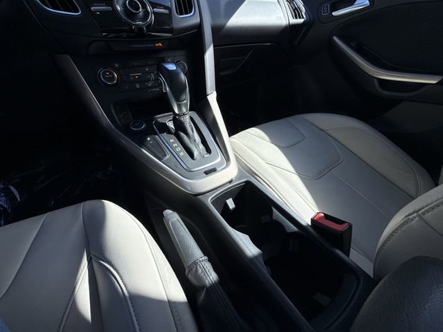 Used 2017 Ford Focus Titanium w/ Titanium Technology Package image 21
