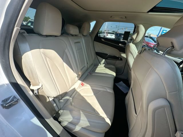 Used 2019 Lincoln MKC Reserve AWD/4WD image 30