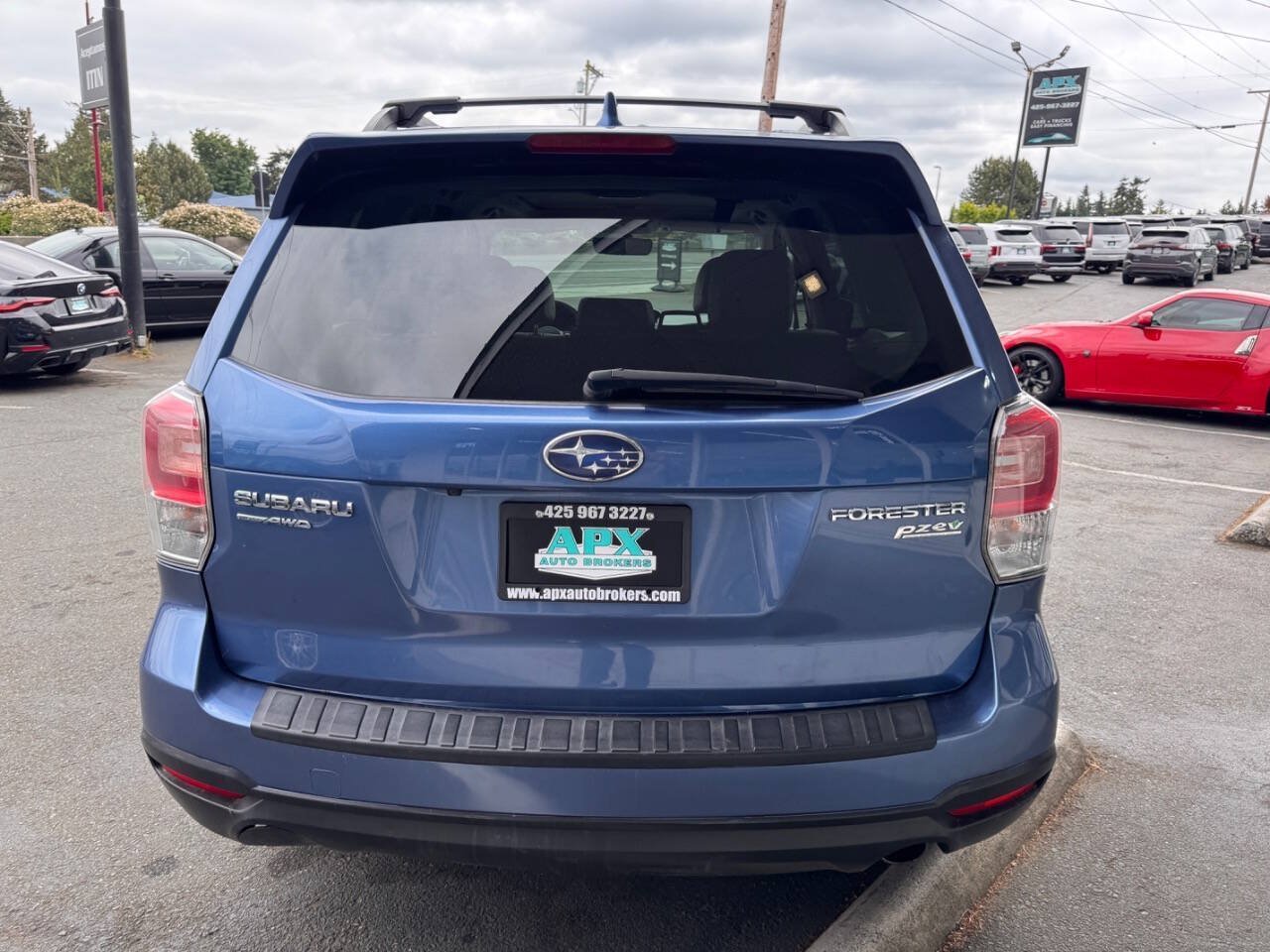 Used 2017 Subaru Forester 2.5i Limited w/ Protection Package #2 AWD/4WD image 6