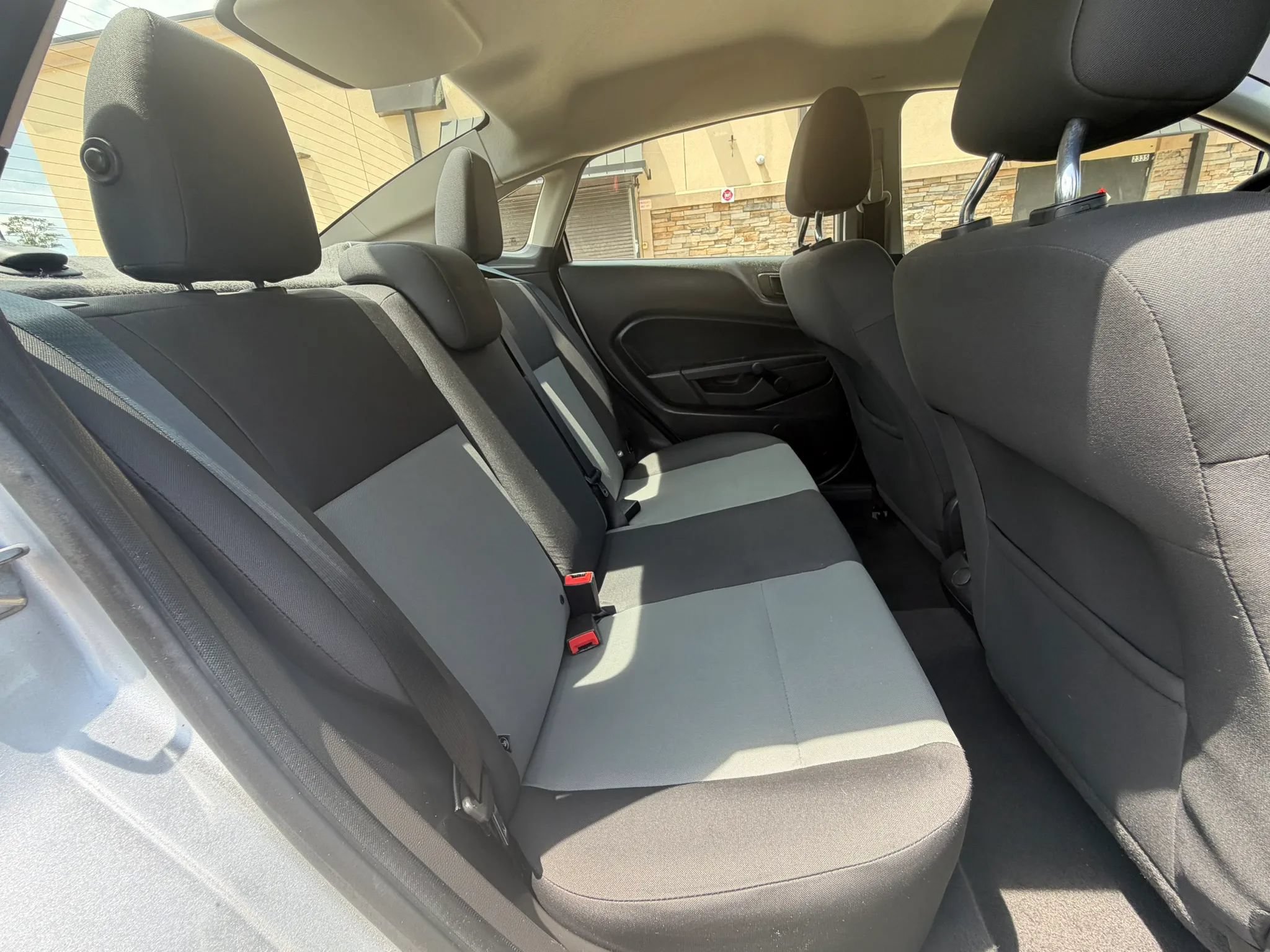 Used 2017 Ford Fiesta S FWD image 28
