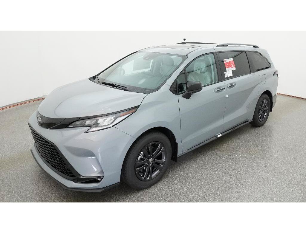 New 2026 Toyota Sienna XSE
