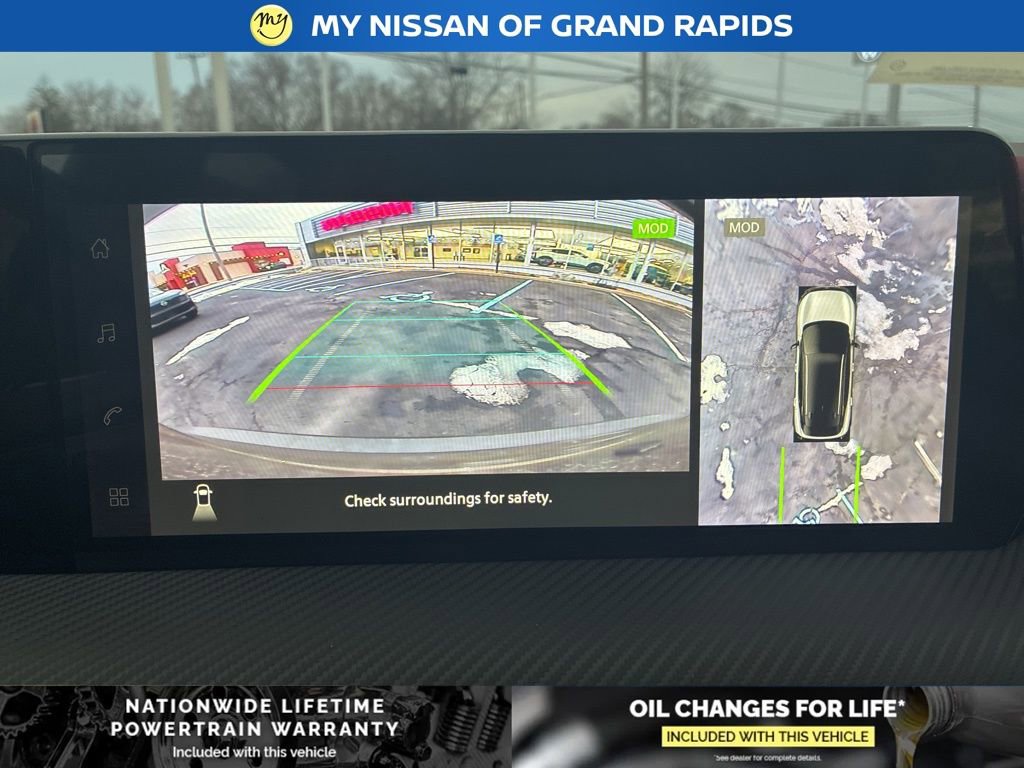 New 2026 Nissan Kicks SR w/ Cold Weather Package image 18