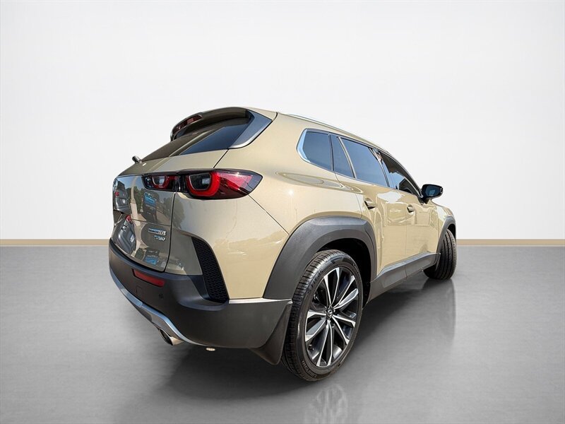 Used 2023 MAZDA CX-50 2.5 Turbo w/ Premium Plus Pkg AWD/4WD image 4