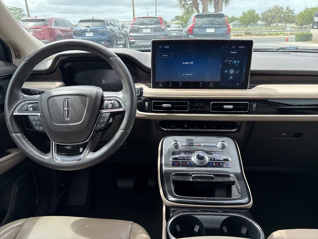 Used 2021 Lincoln Nautilus Reserve image 10