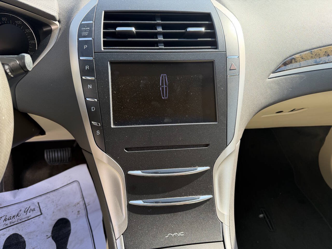 Used 2013 Lincoln MKZ AWD image 19