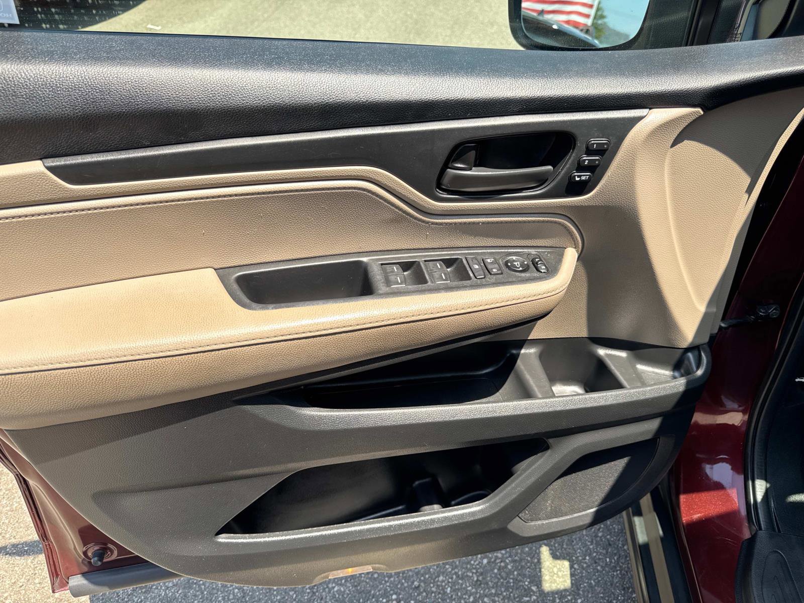 Used 2019 Honda Odyssey EX-L image 16