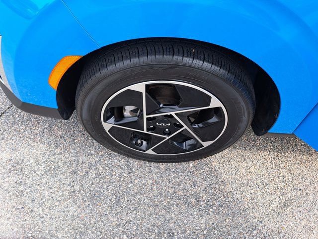 Used 2024 Kia Soul EX FWD image 29