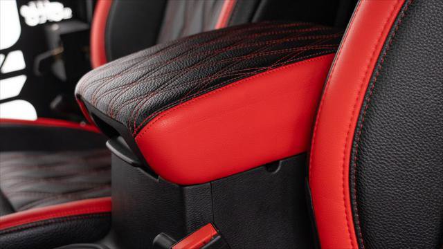 Used 2025 Jeep Wrangler Unlimited Sport image 46