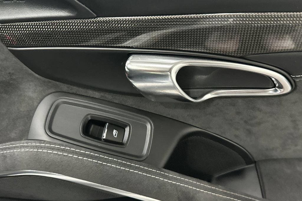 Used 2015 Porsche 911 GT3 RWD image 18