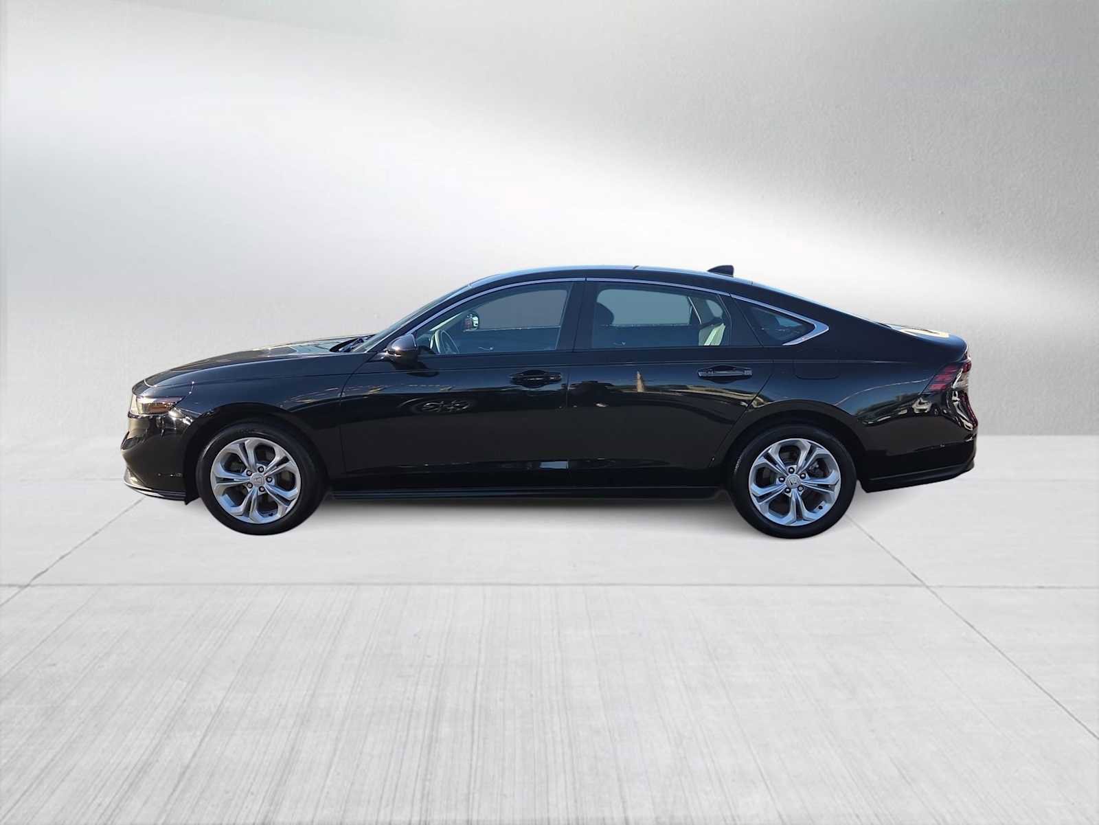 Used 2024 Honda Accord LX image 5