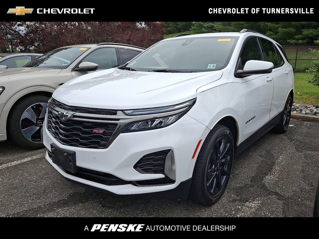 Certified 2023 Chevrolet Equinox RS FWD image 1